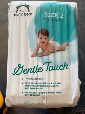Selling 5 packs , one pack is 46 diapers